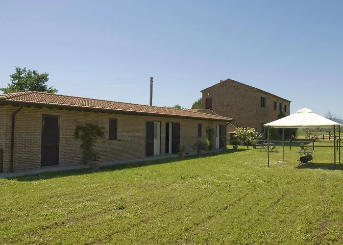 Κατάλυμα σε φάρμα Quercesecca - Nature & Relax *